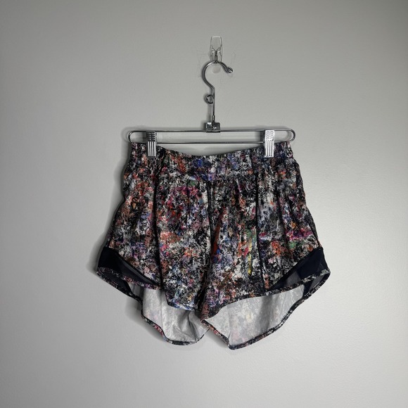 lululemon athletica Pants - Lululemon Shorts Womens 6 Tall Multicolor Abstract Run Speed Athletic